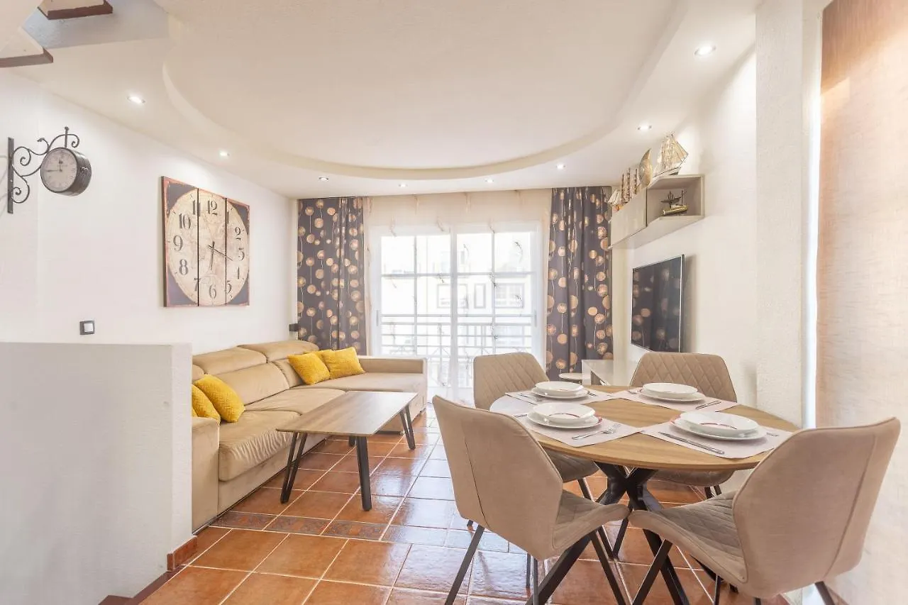Aqua Vista 2 Bed Penthouse With Great Views Apartment Callao Salvaje Spain